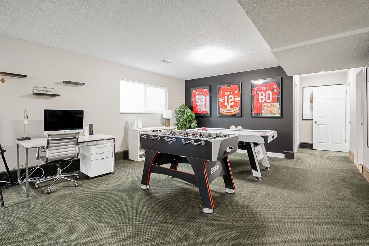 294 W Murphy Dr