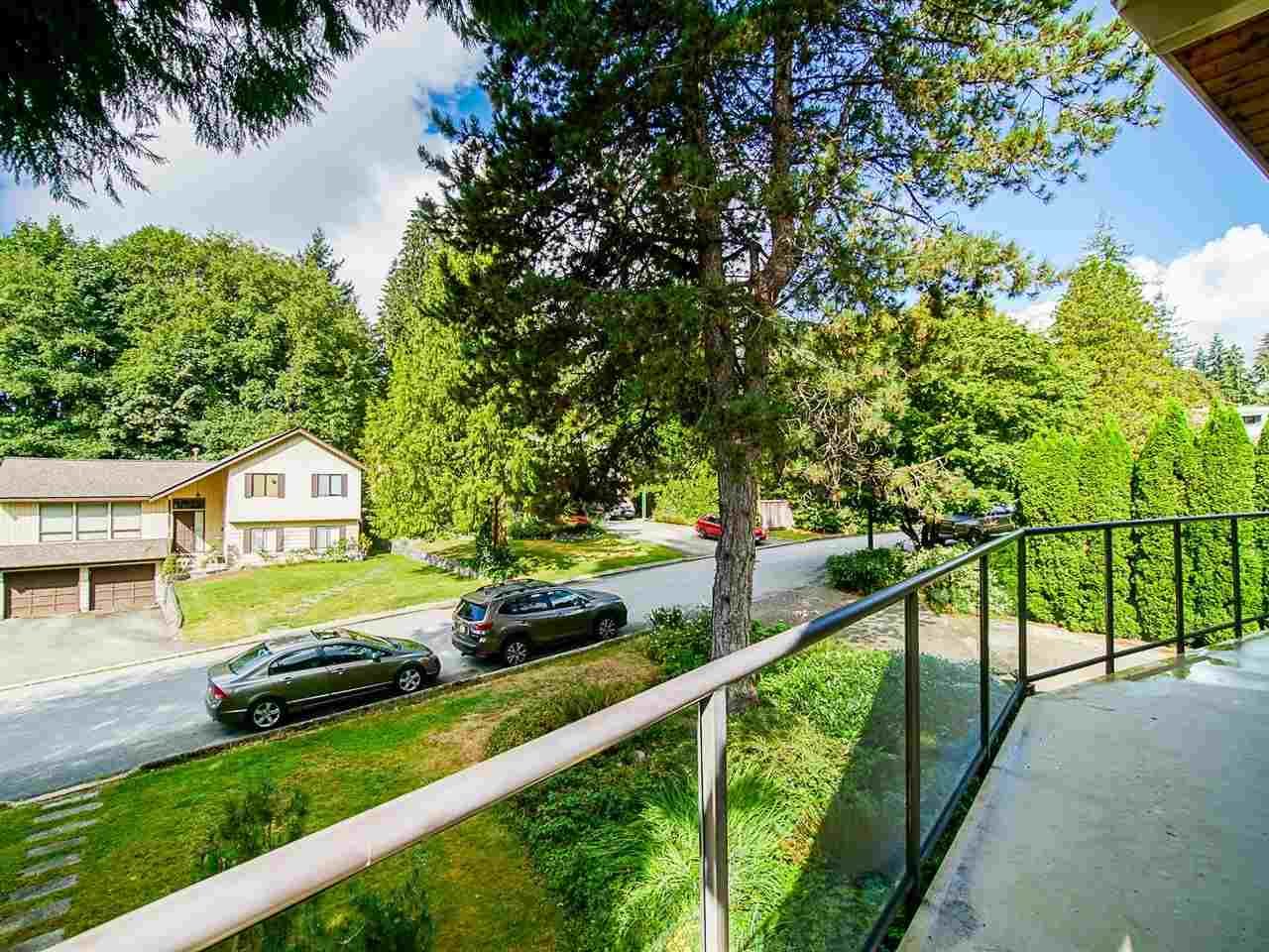 2612 Hardy Cres