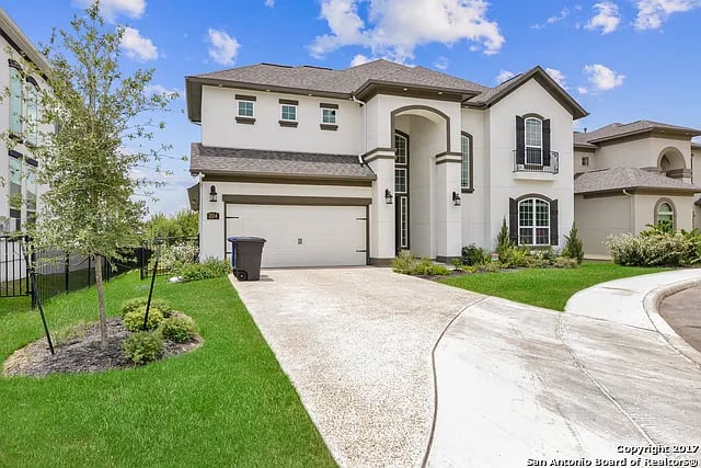 2514 Dunmore Hl