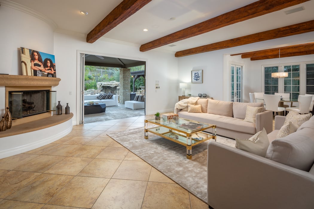 25330 Prado De Ambar