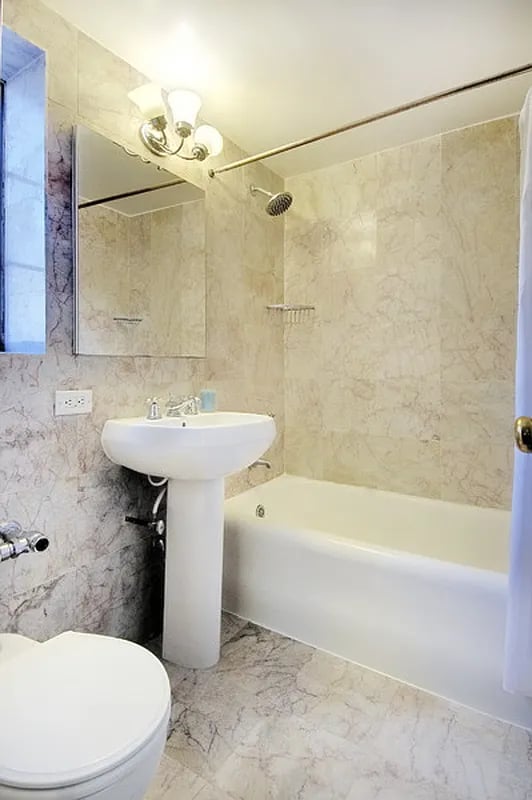 5 Tudor City Pl #504