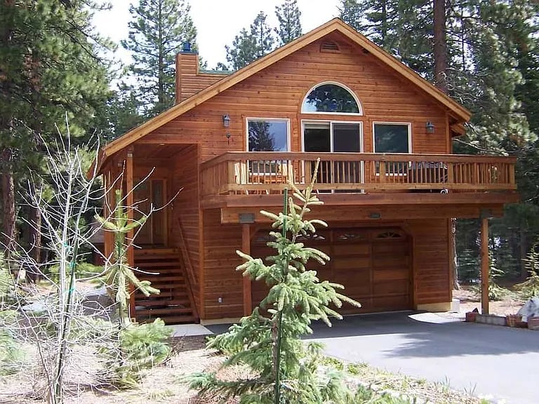 11963 Lariat Ln