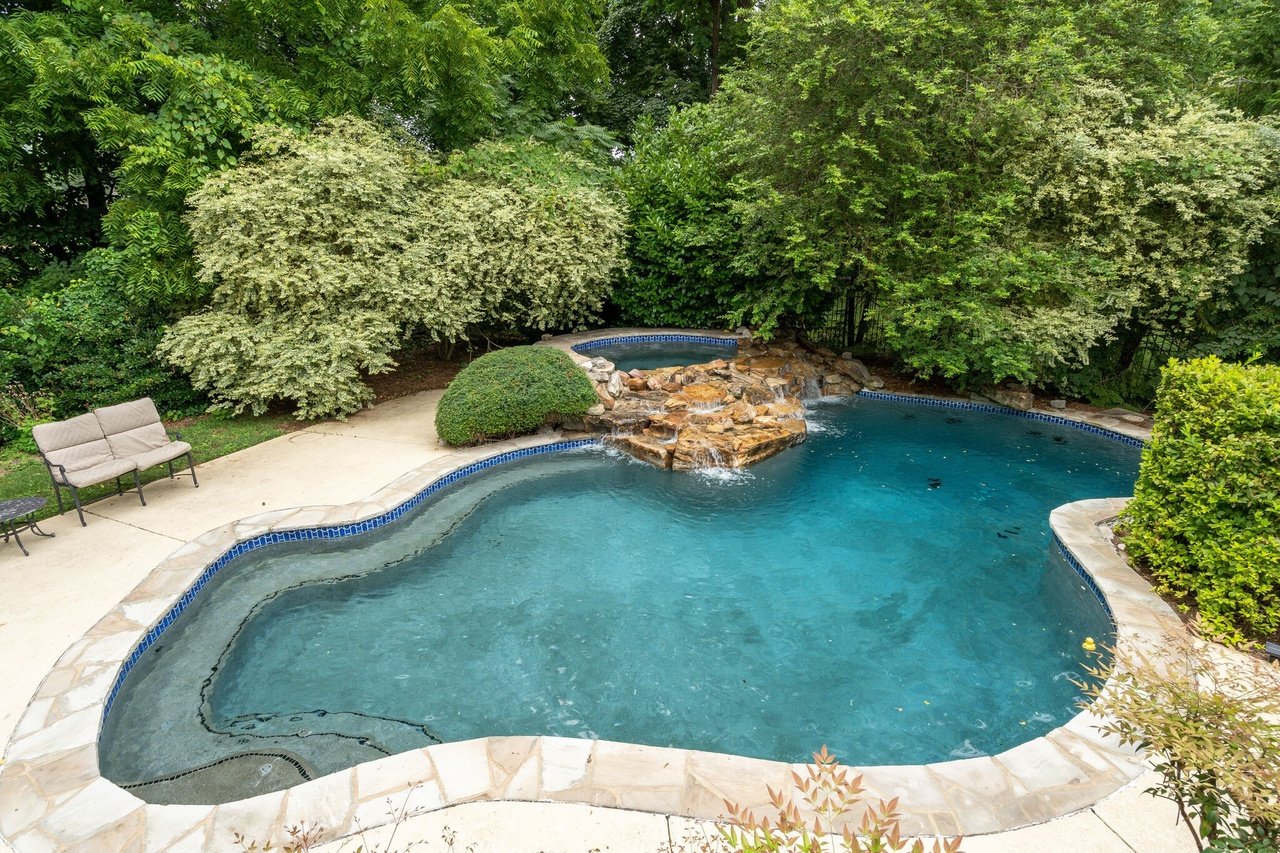 621 Post Oak Cir