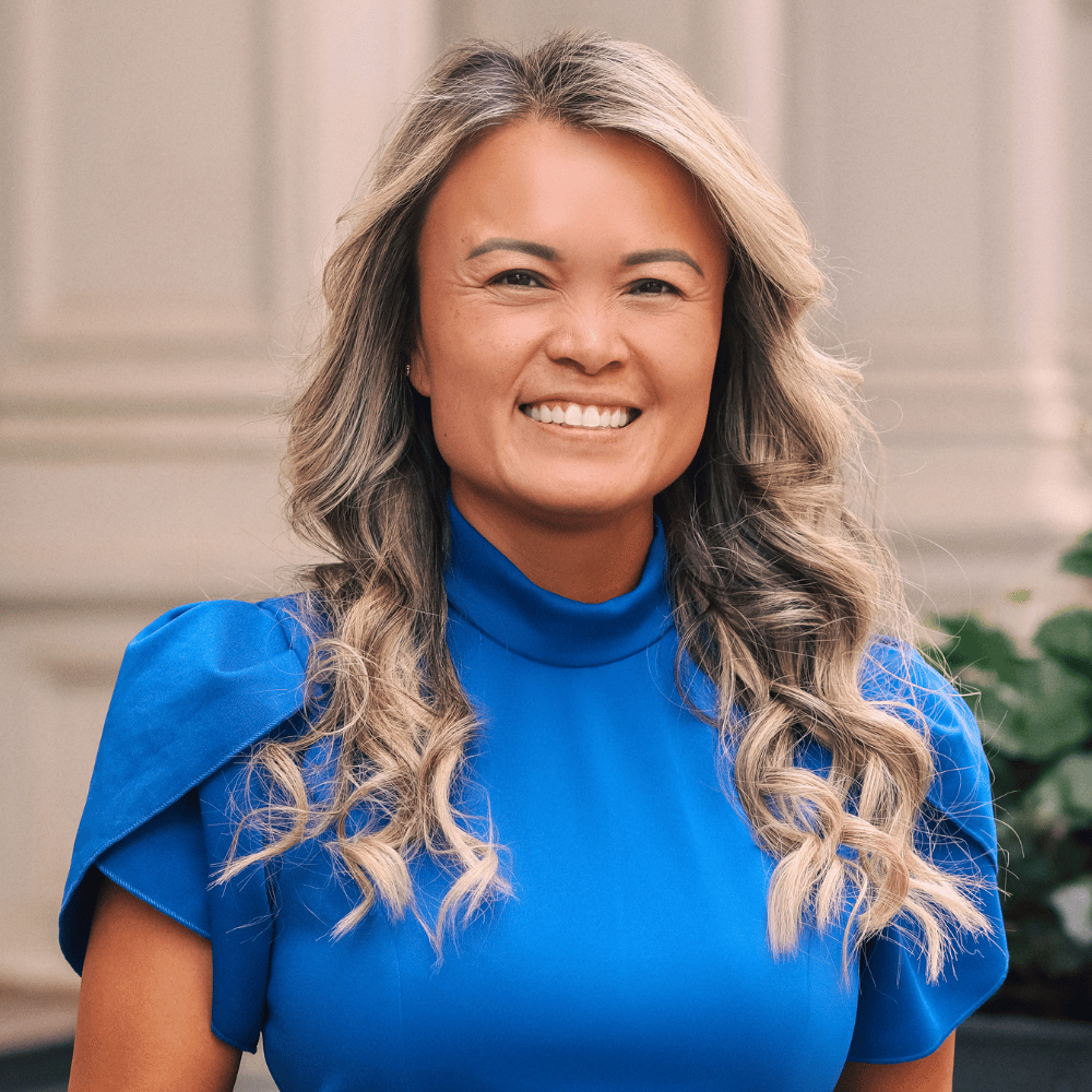 Rebecca Tran New York, NY Real Estate Agent Headshot