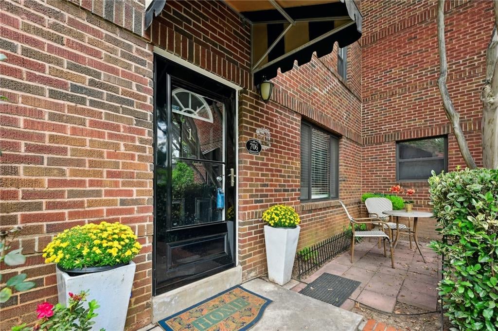 706 Argonne AVE NE #1