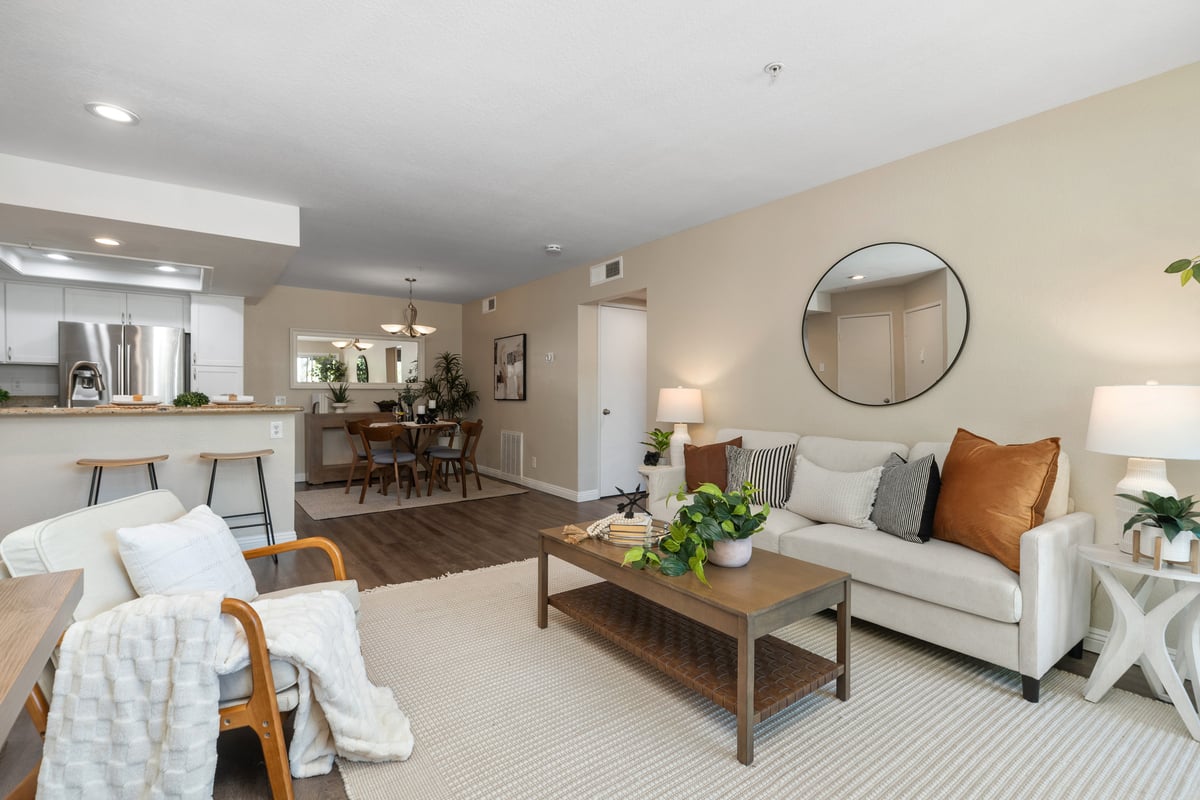227 S Cross Creek Road, Unit D