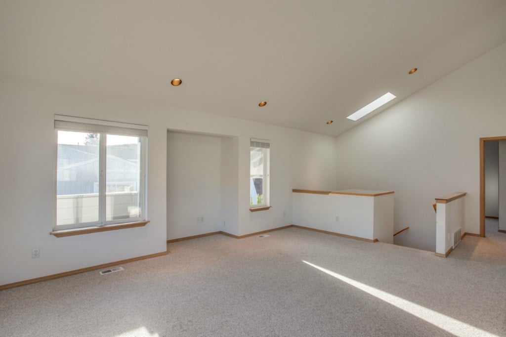170 E Emerson Dr