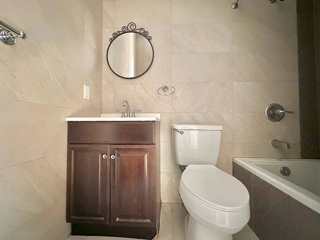 1247 Jefferson Avenue #3