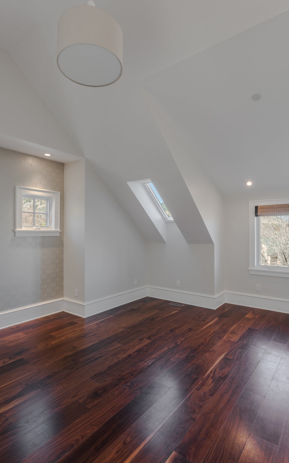 437 University Avenue