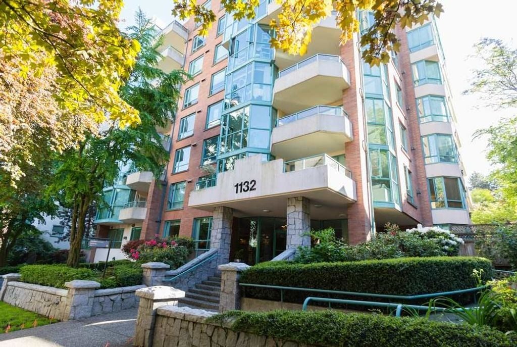 1132 Haro St, #103