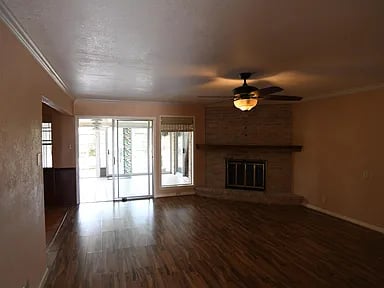 6207 Shady Brk