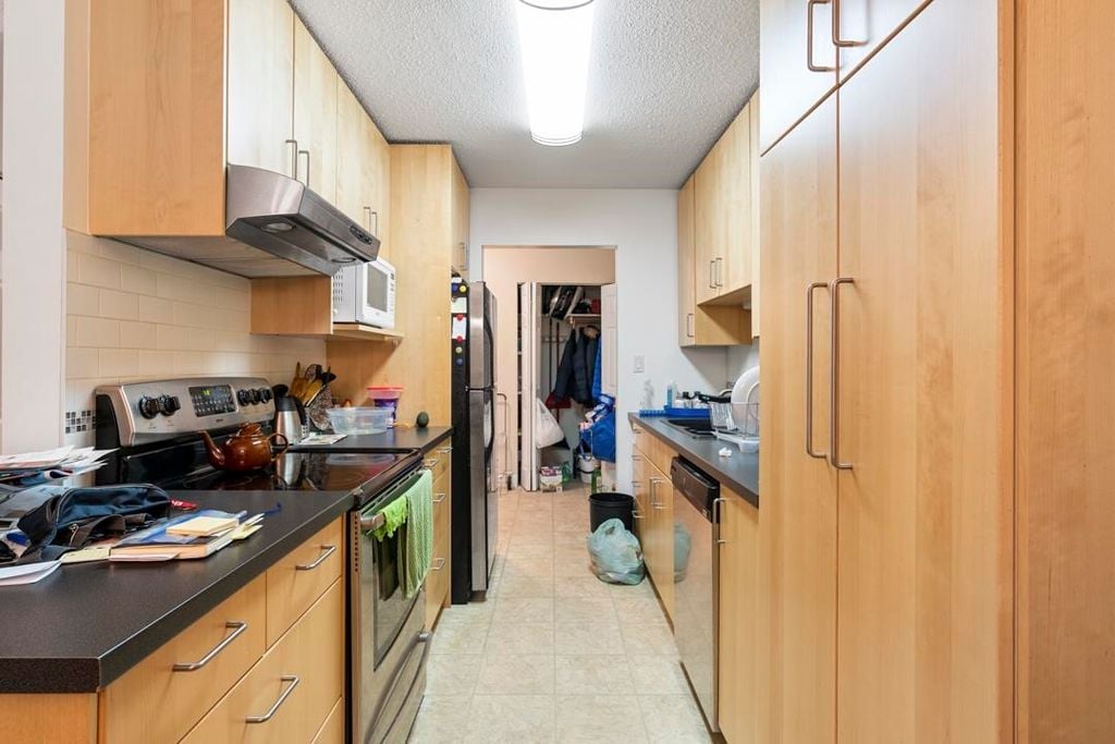 780 Premier St, #101