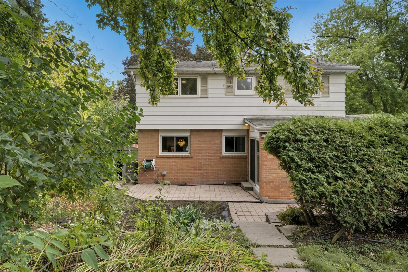 28 Christman Crt 