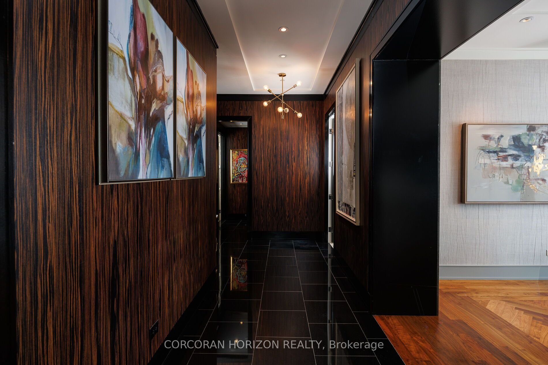 LUXURY AT THE RITZ RESIDENCES