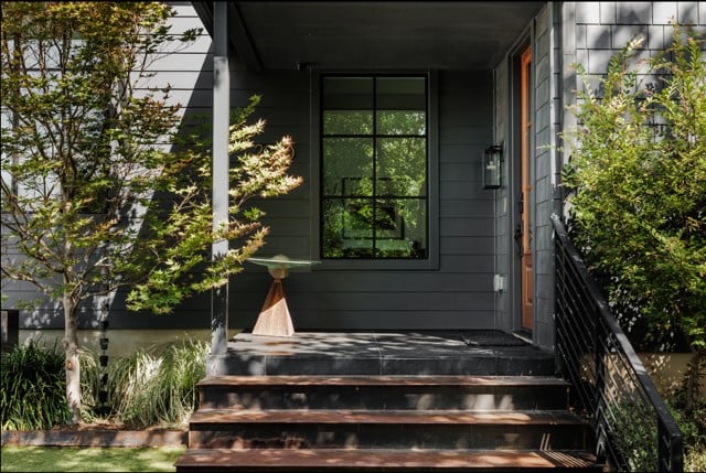 A Classic East Coast Reinterpretation in Travis Heights