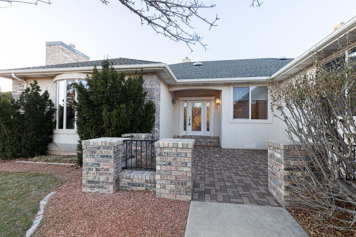1794 S Cross Hollow Dr