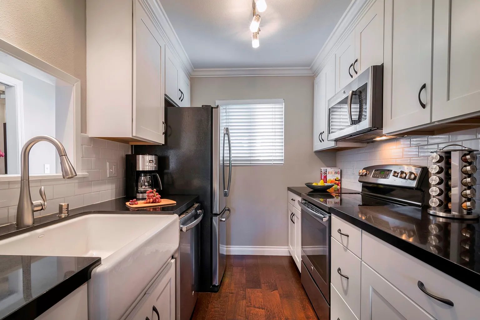 986 Miramonte Dr APT 8