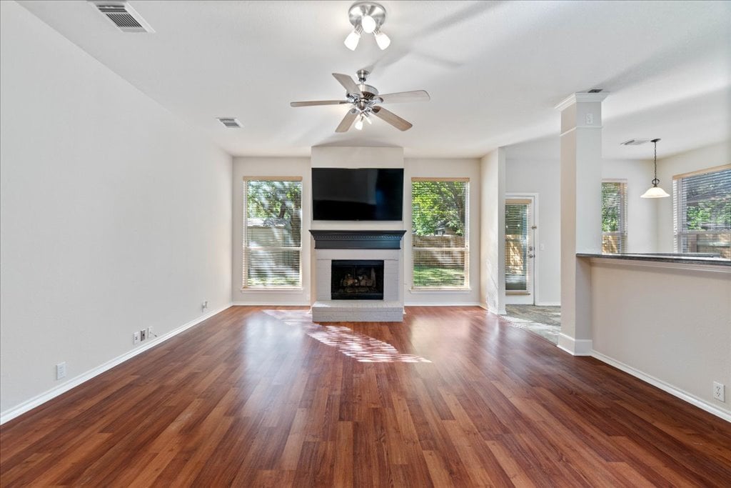 10937 Colonel Winn Loop