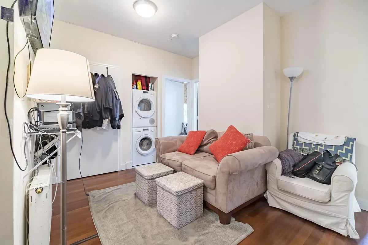 120 Saint Marks Place Unit: 4F