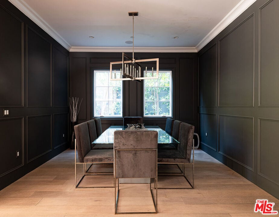 Highcliff Vista, N Stanley Ave, 90036