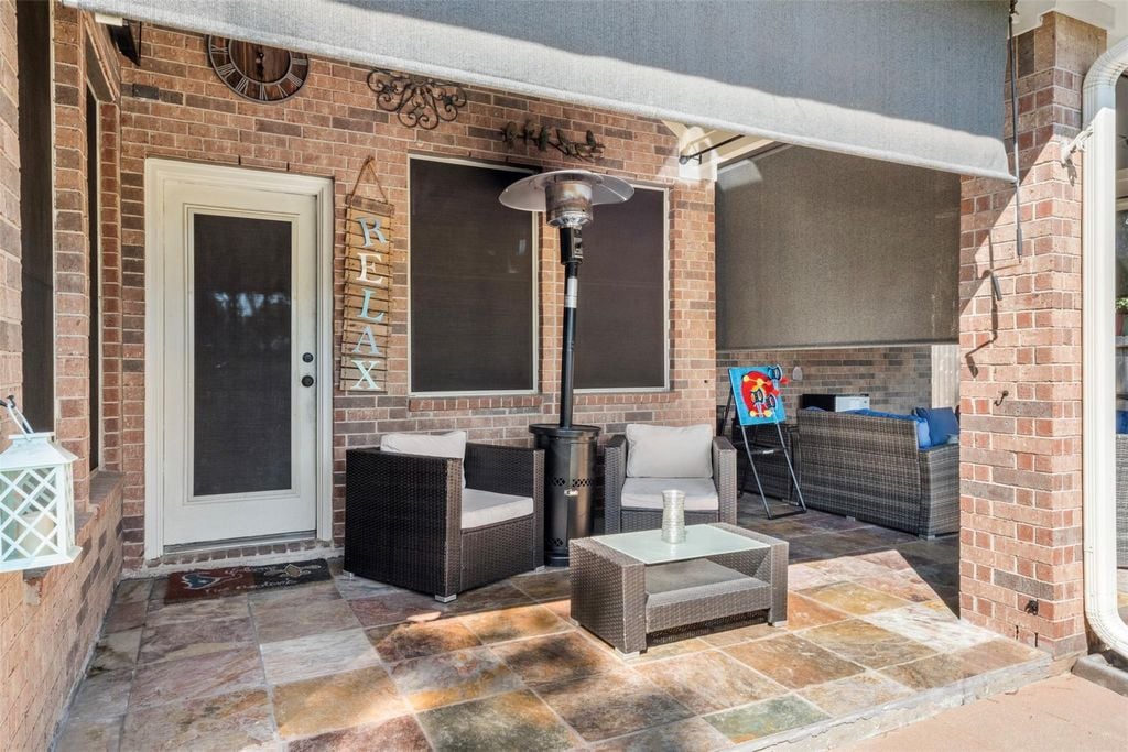 3011 Douglas Creek Ln