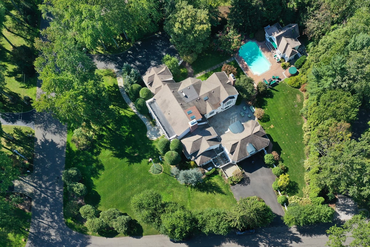 18 Powderhorn Rd