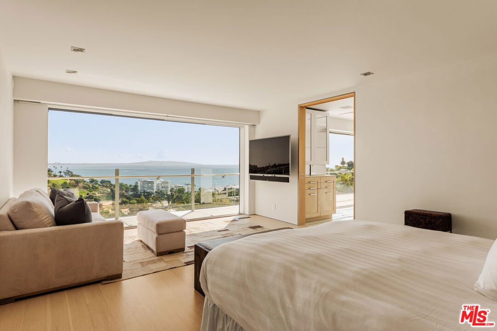 Mirage Pacific Palisades