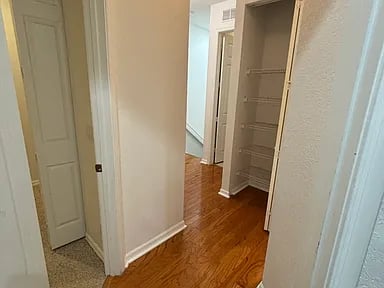 4254 W Main St