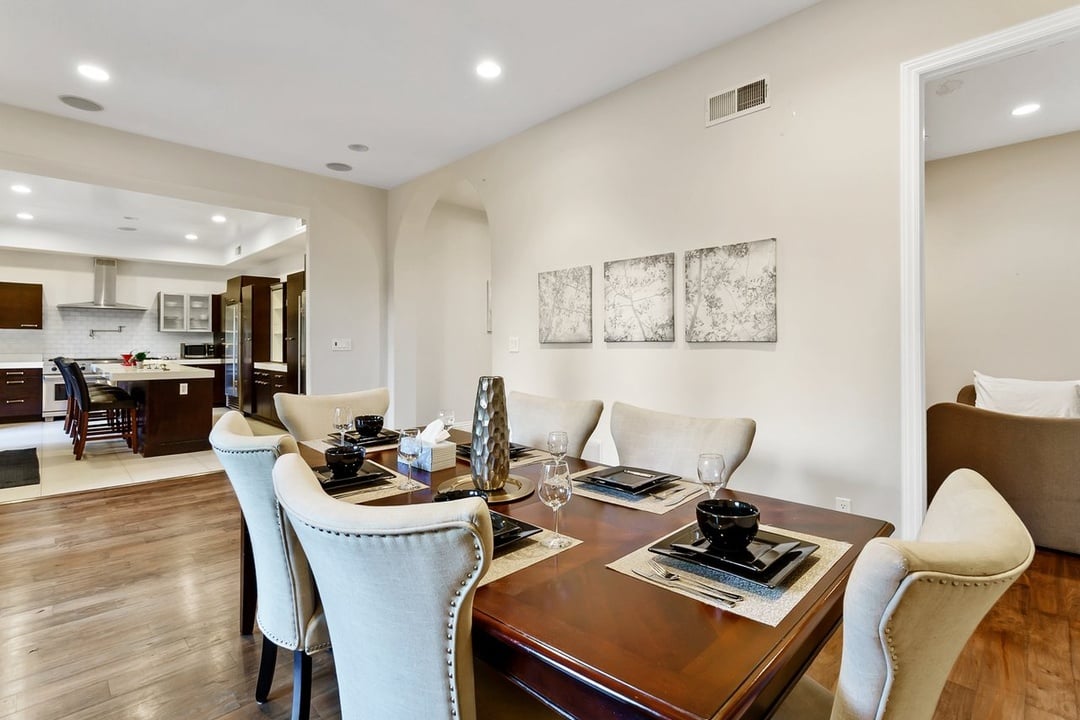 Valley Opulent