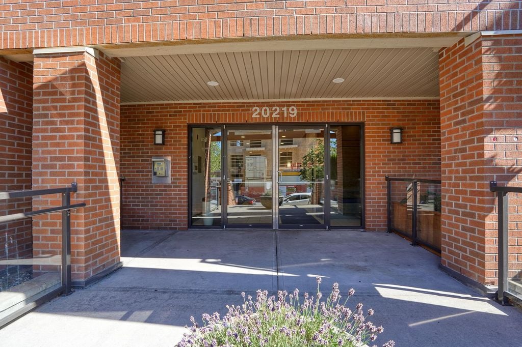 20219 54a Ave, #312