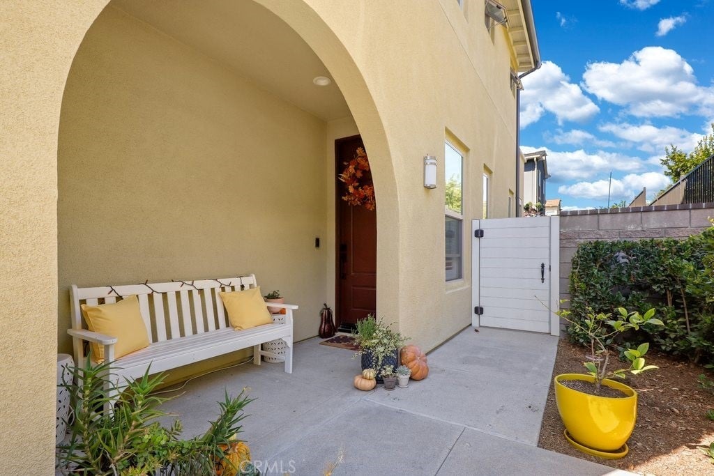 108 Alienta Ln