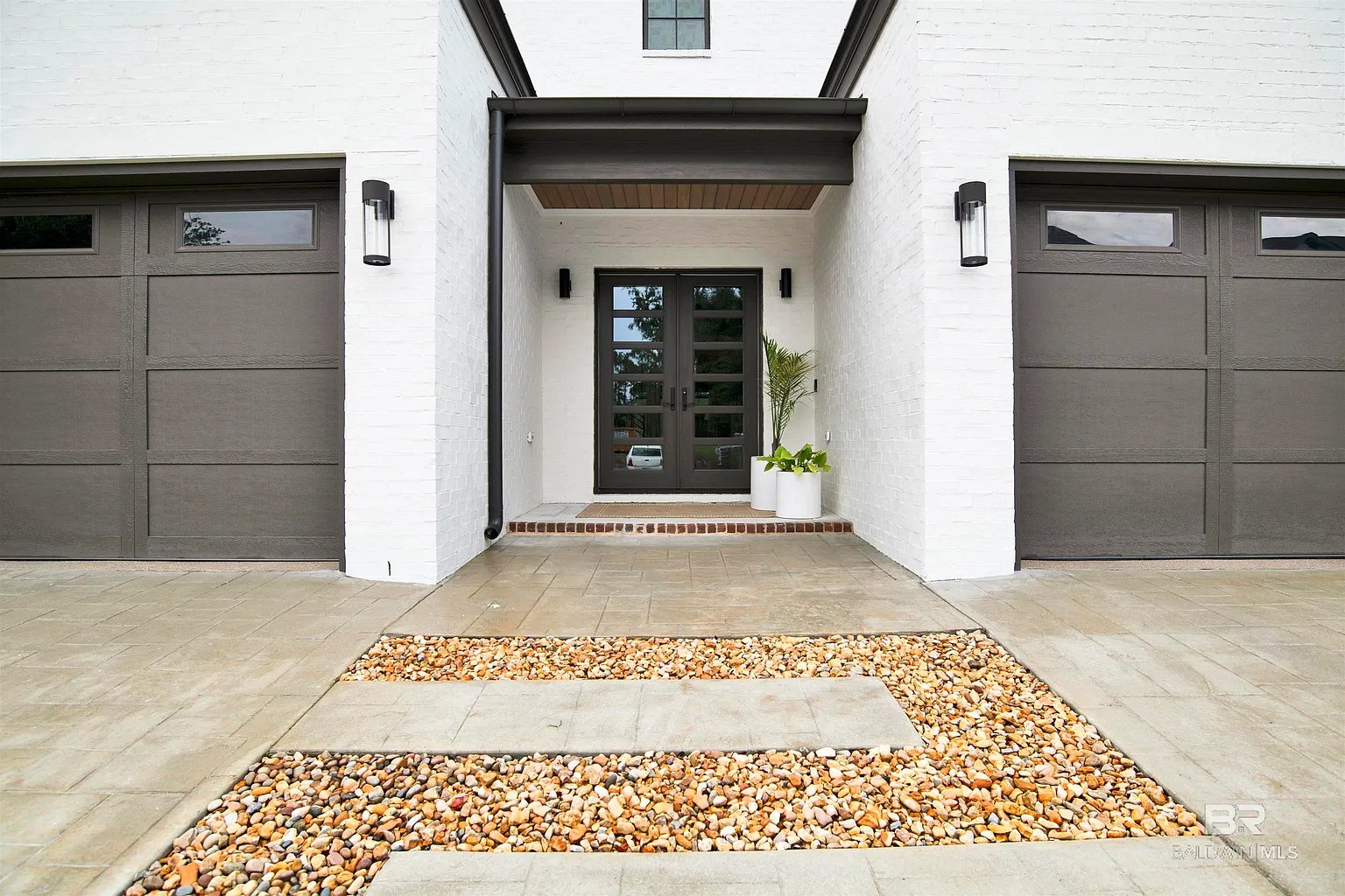 873 Inlet Cir