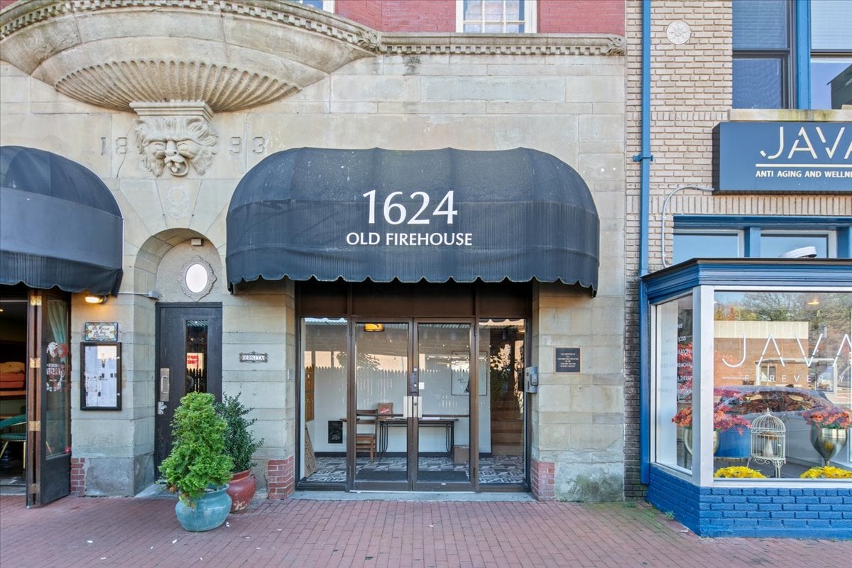 1624 U St NW #300