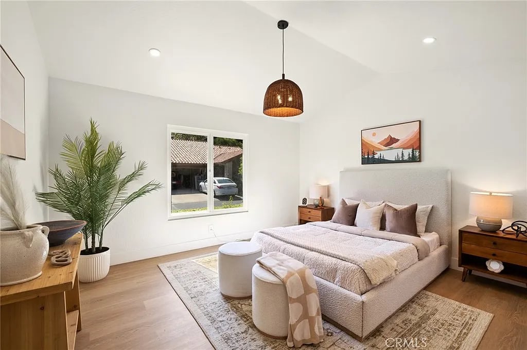 28225 Zurburan, Mission Viejo, CA 92692