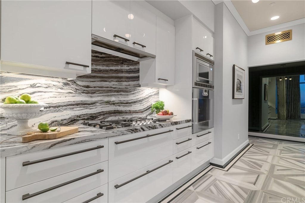 900 W Olympic Blvd #45A