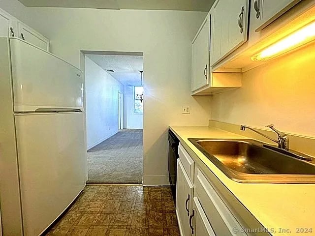 384 Howe Avenue APT 3B