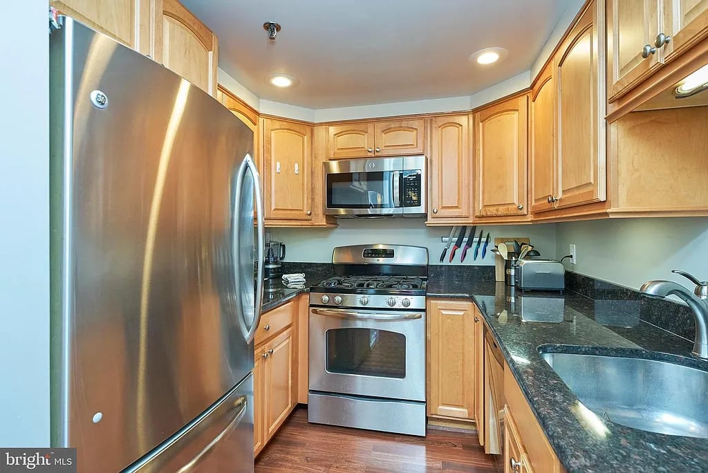 4808 Moorland Ln APT 808