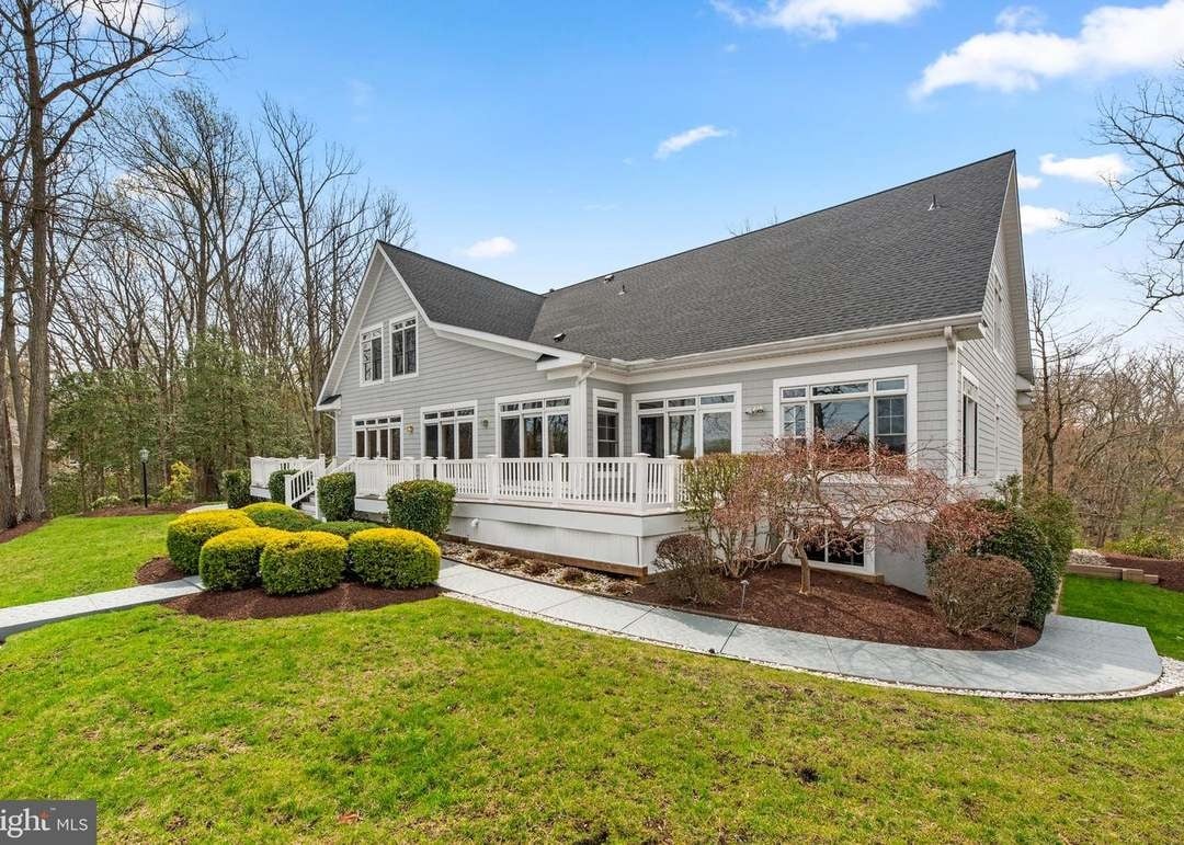 196 Southdown Rd