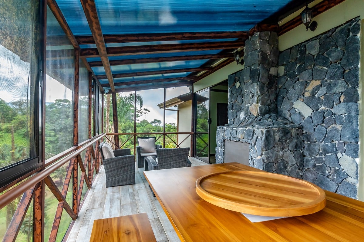 1.8 ACRES – 4 Bedroom Panoramic Ocean & Mountain View Paradise Home Tucked Away in Complete Privacy With Tropical Gardens & Fruit Trees!!!