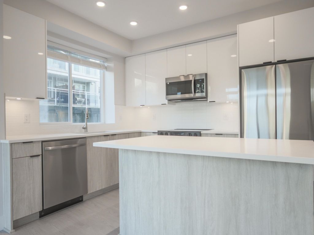 11655 Fraser St, #218