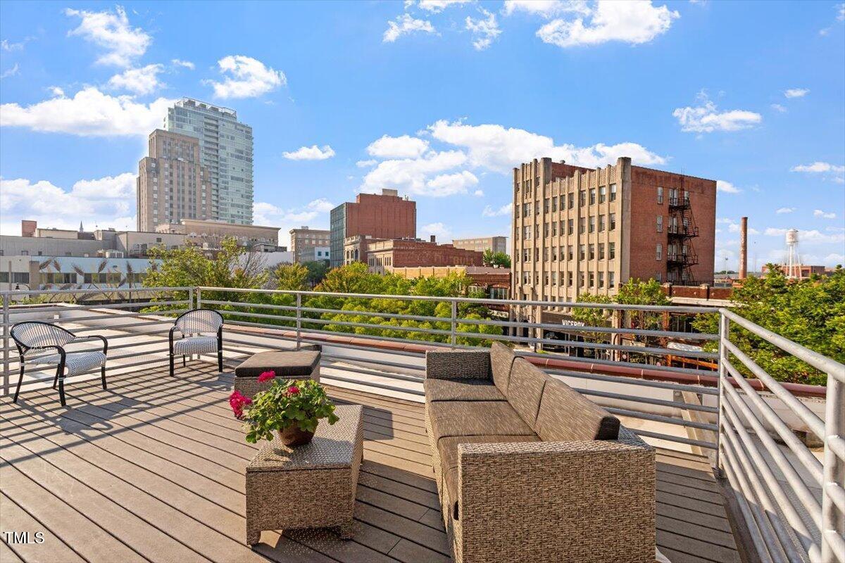 101 Morris St #D