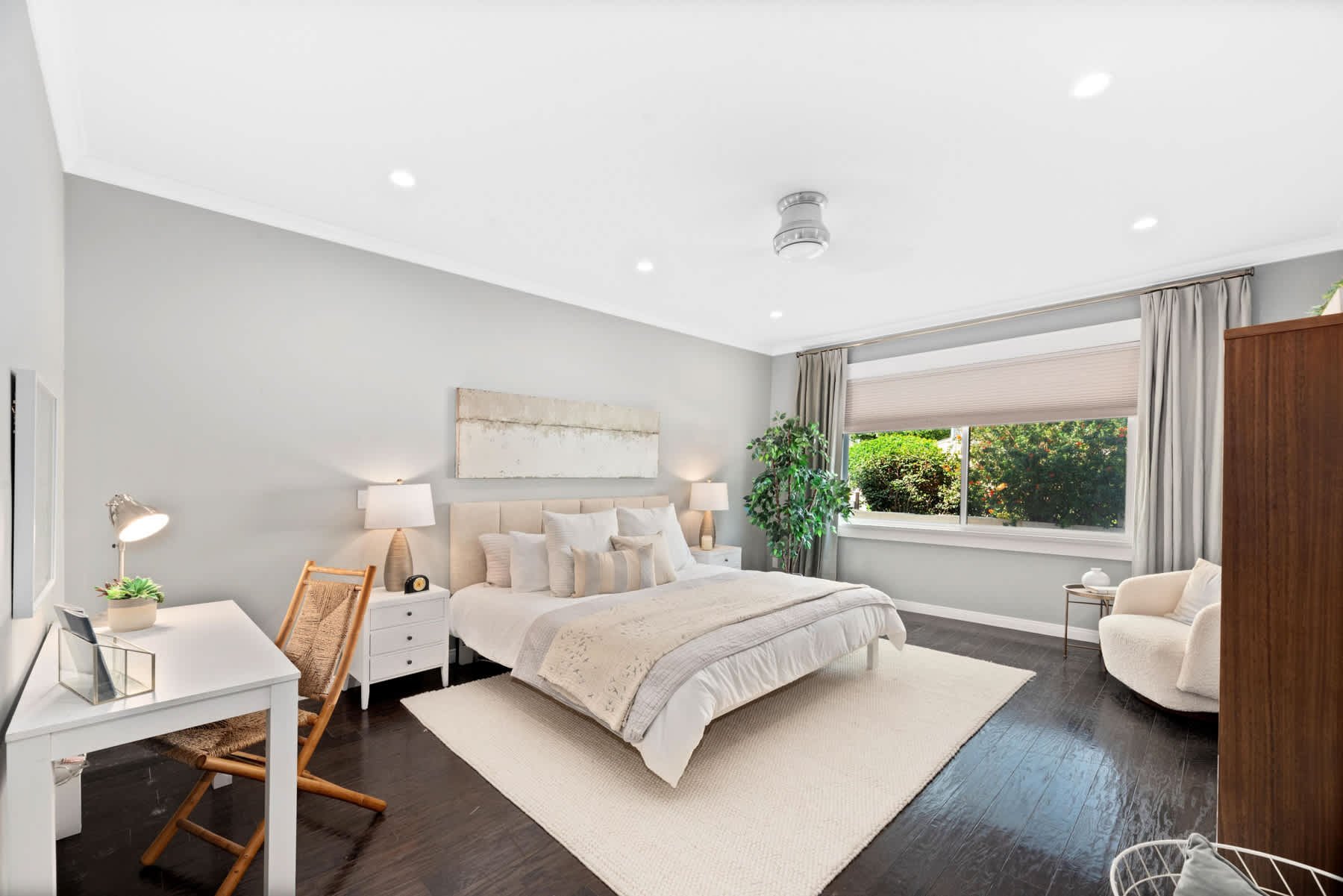 1101 Rexford Dr #103, Pico-Robertson