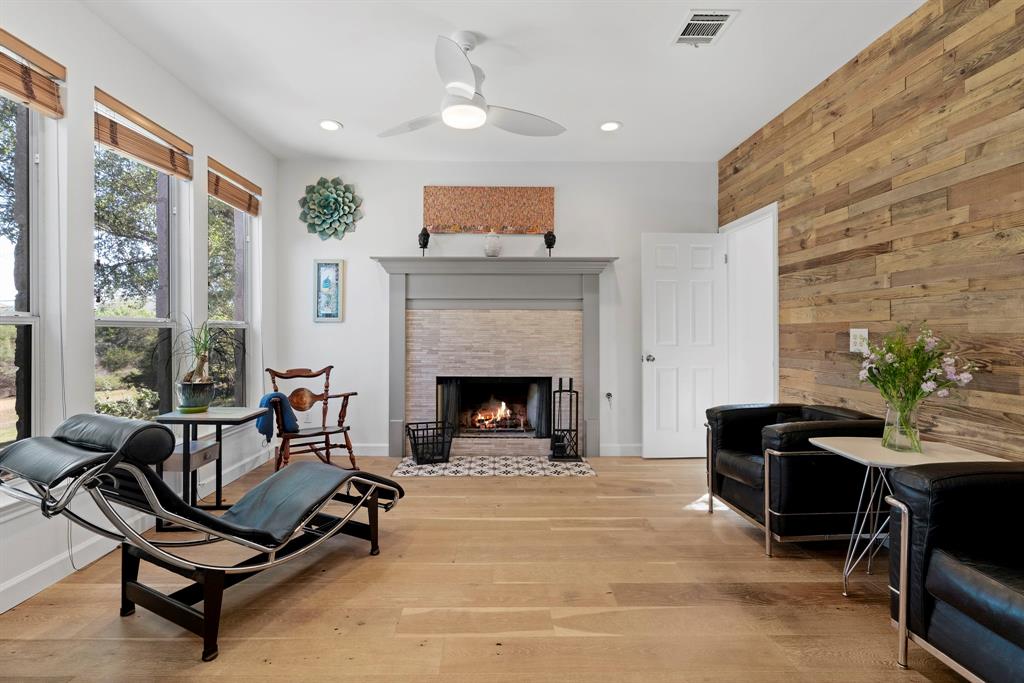 5111 Great Divide DrBee