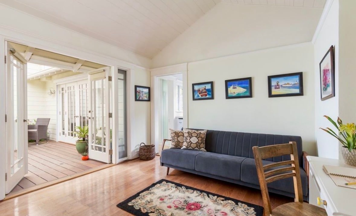 652 Woodlawn Ave, Venice