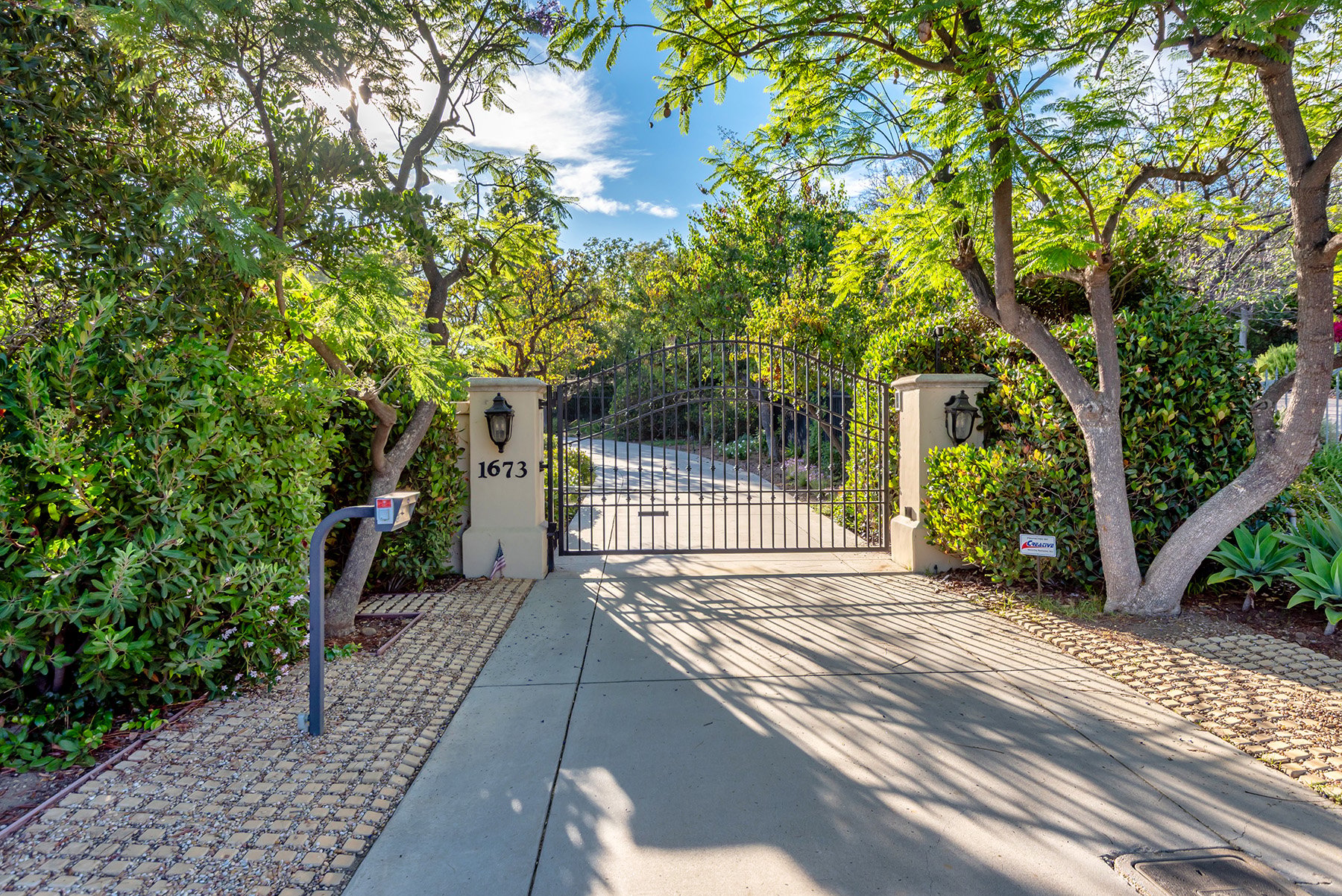 1673 Crown Ridge Court