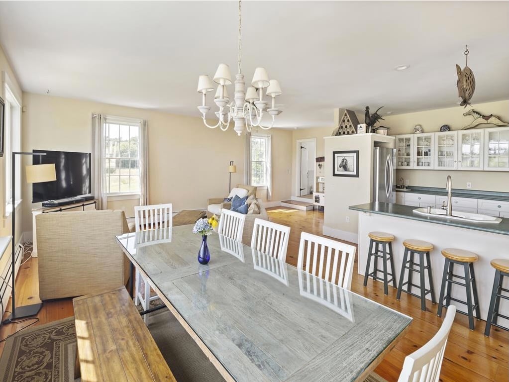 81 Herring Creek Rd