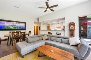 104-300 Waterfront Cres
