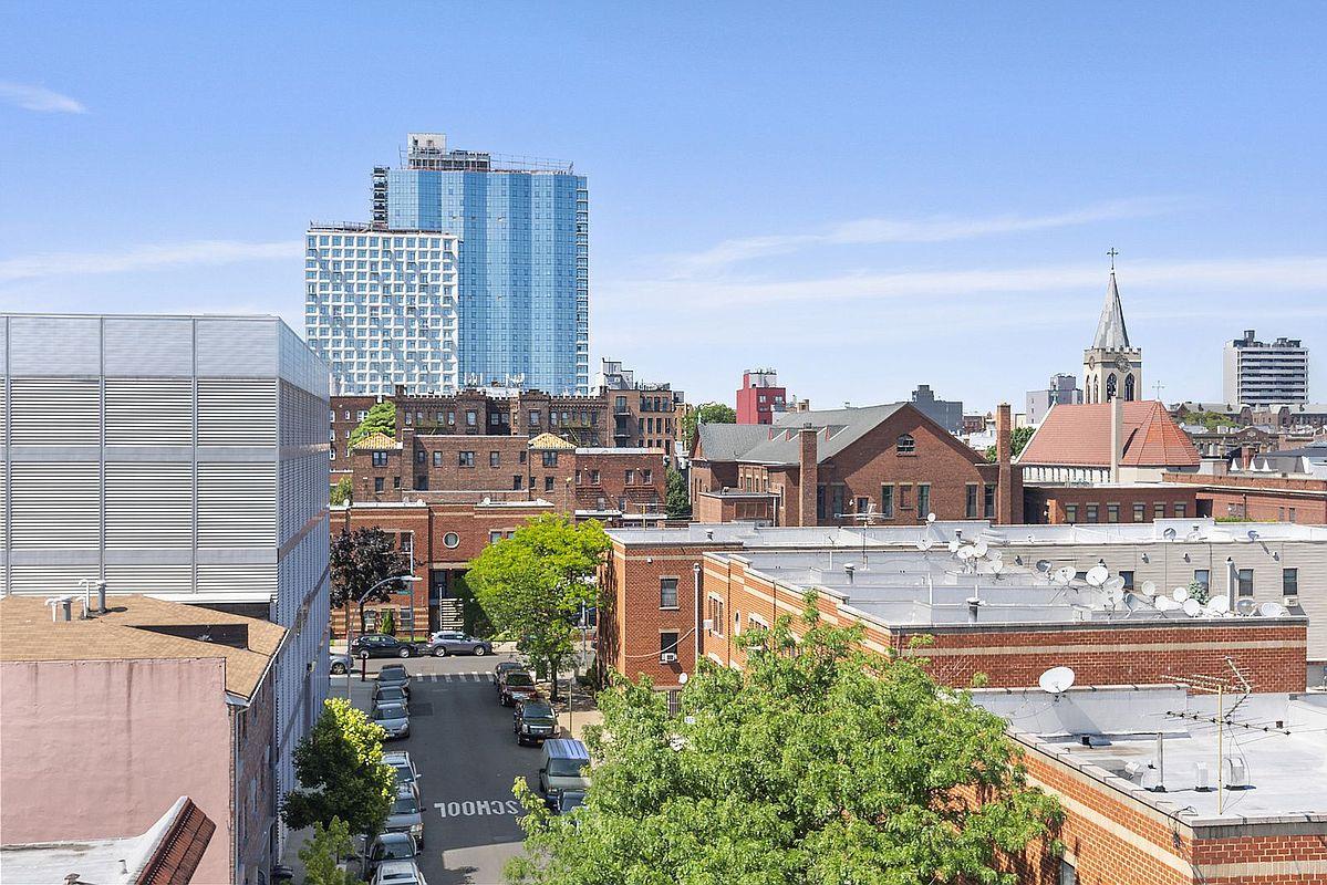 2418 Snyder Avenue, Apt 2