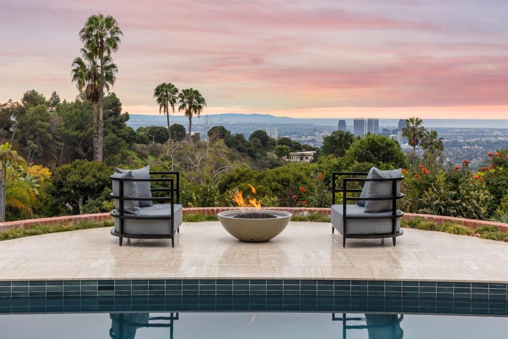 1110 Maytor Place, Beverly Hills