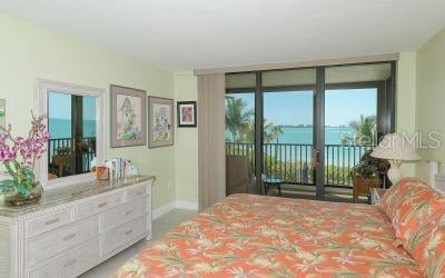 11 SUNSET DR #101